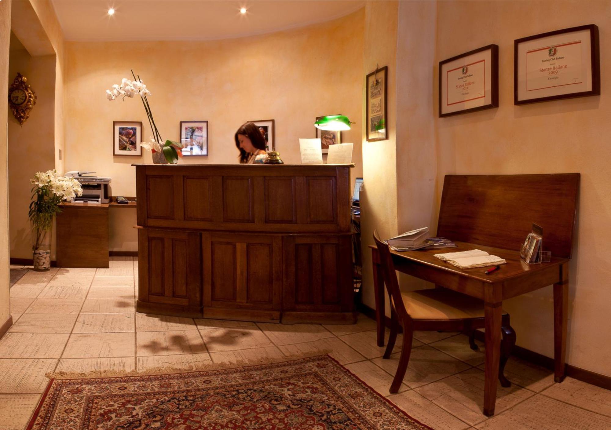 Albergo Orologio Brescia Exterior photo