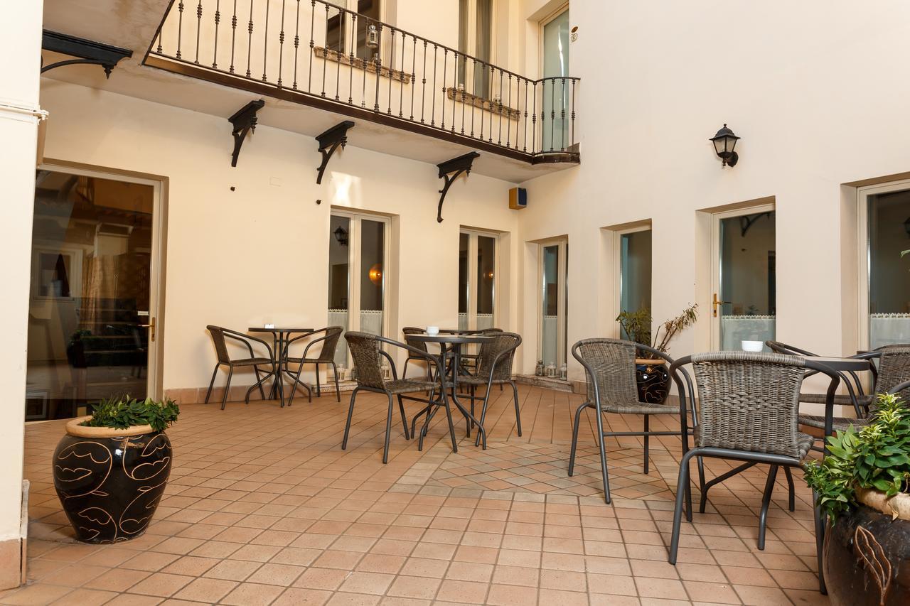 Albergo Orologio Brescia Exterior photo