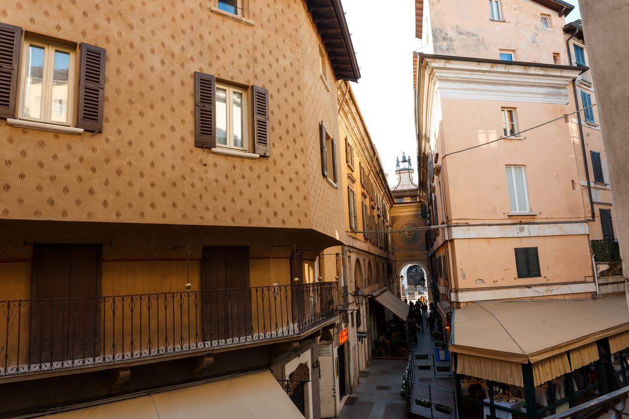 Albergo Orologio Brescia Exterior photo