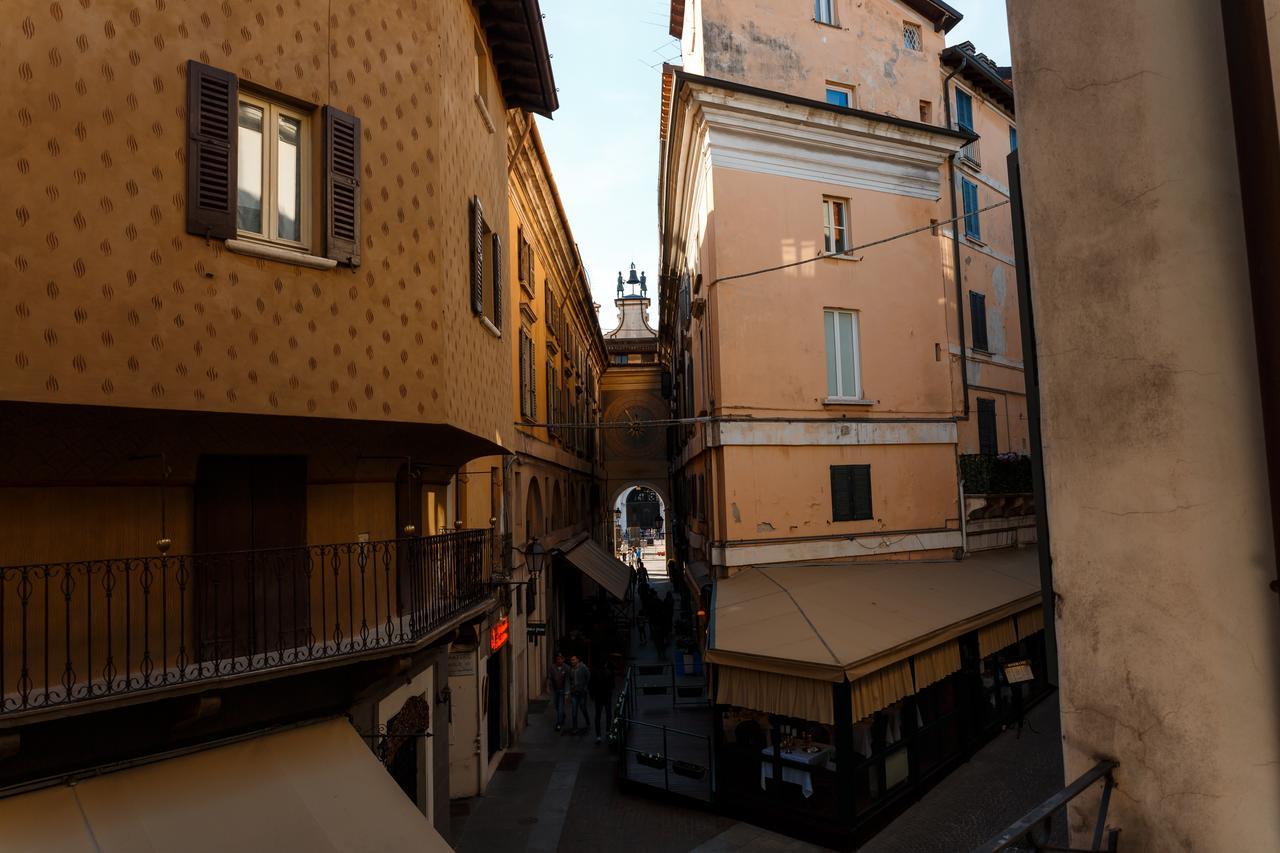 Albergo Orologio Brescia Exterior photo